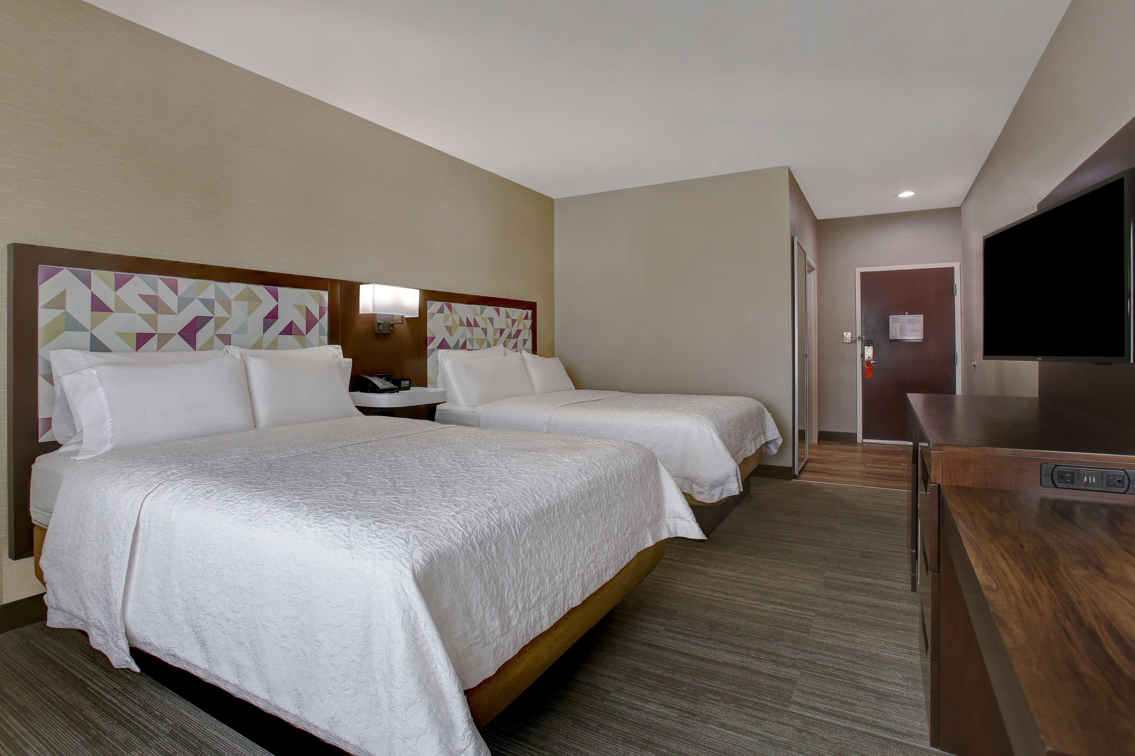 Hampton Inn & Suites Dallas-Десото Экстерьер фото