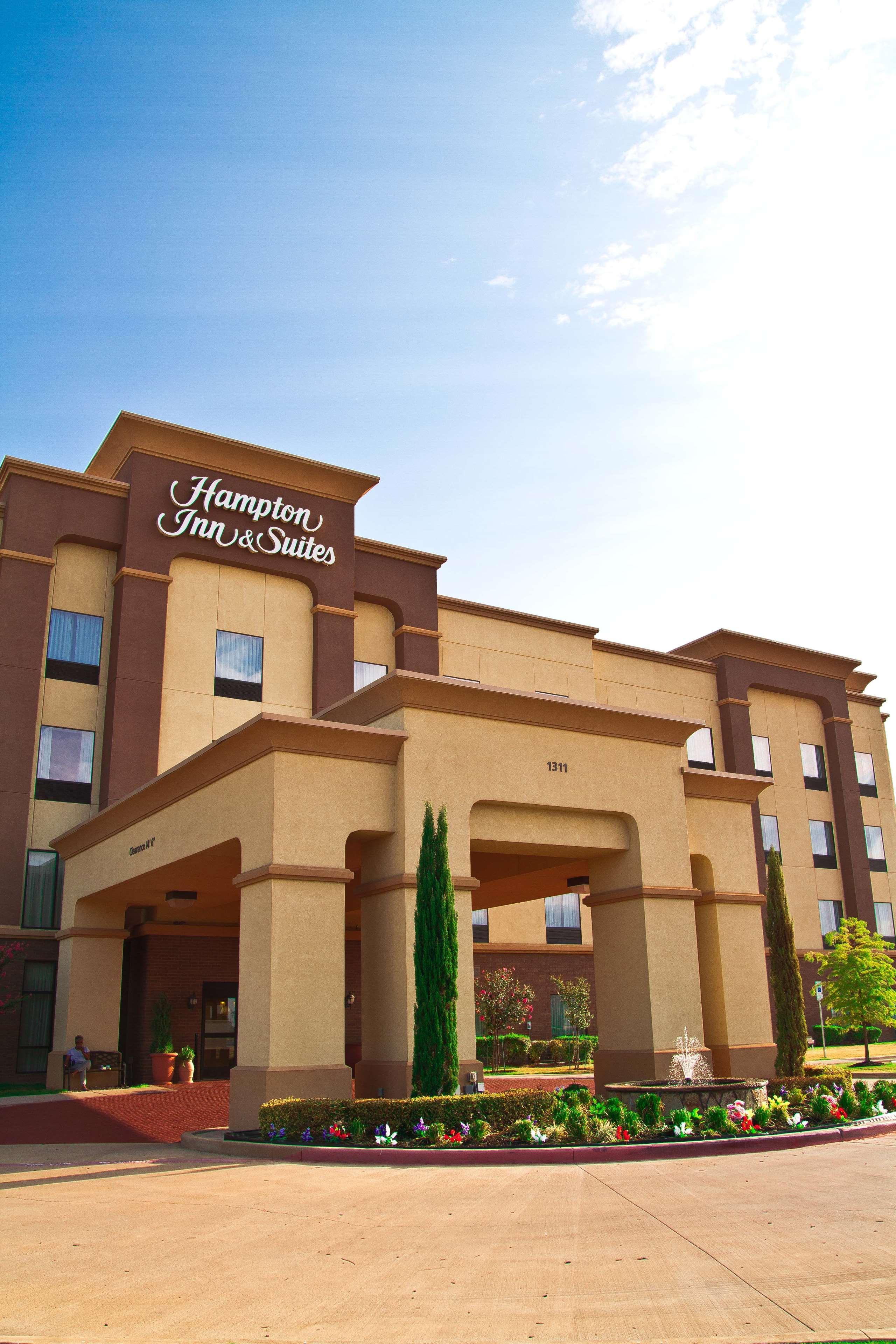 Hampton Inn & Suites Dallas-Десото Экстерьер фото
