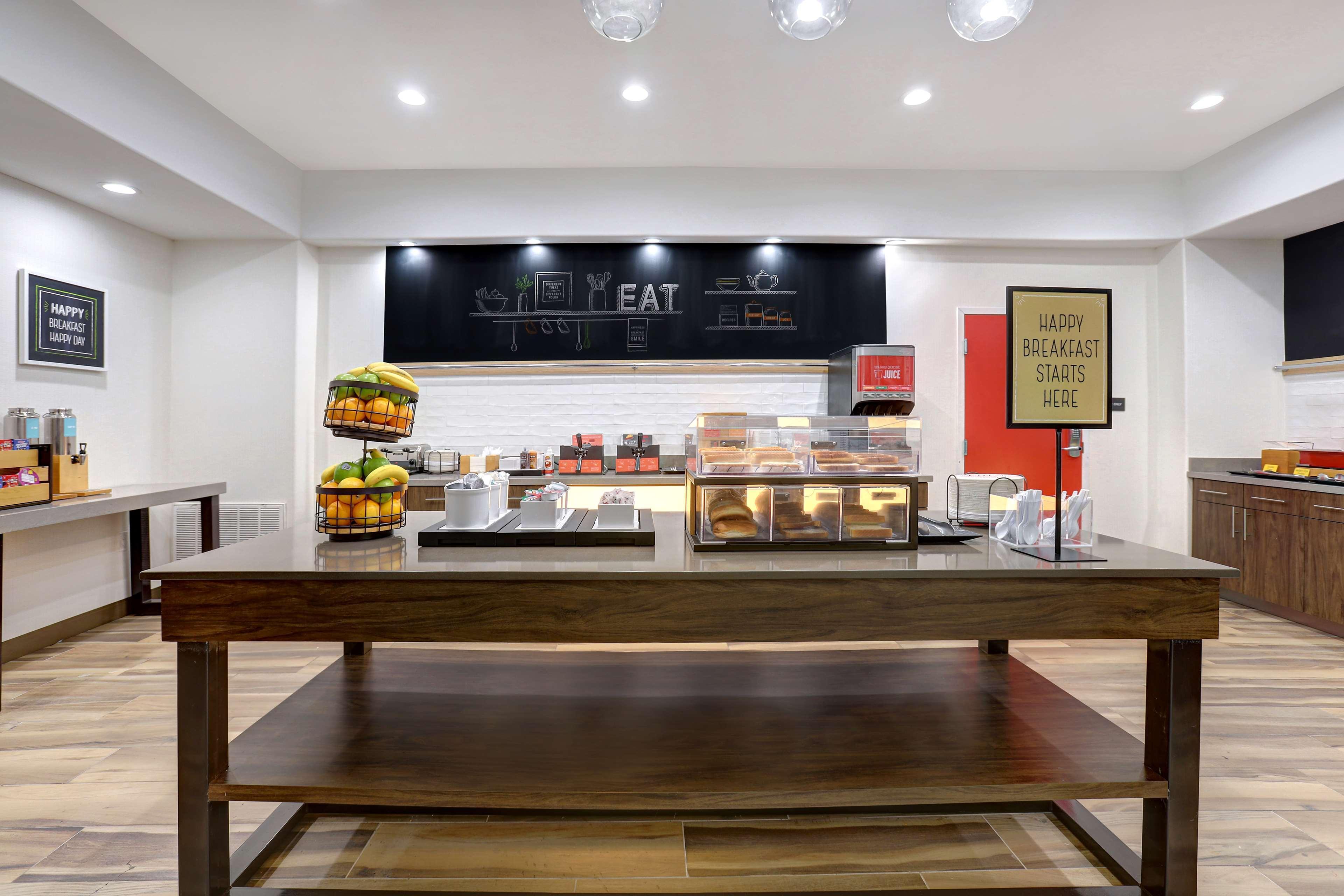 Hampton Inn & Suites Dallas-Десото Экстерьер фото
