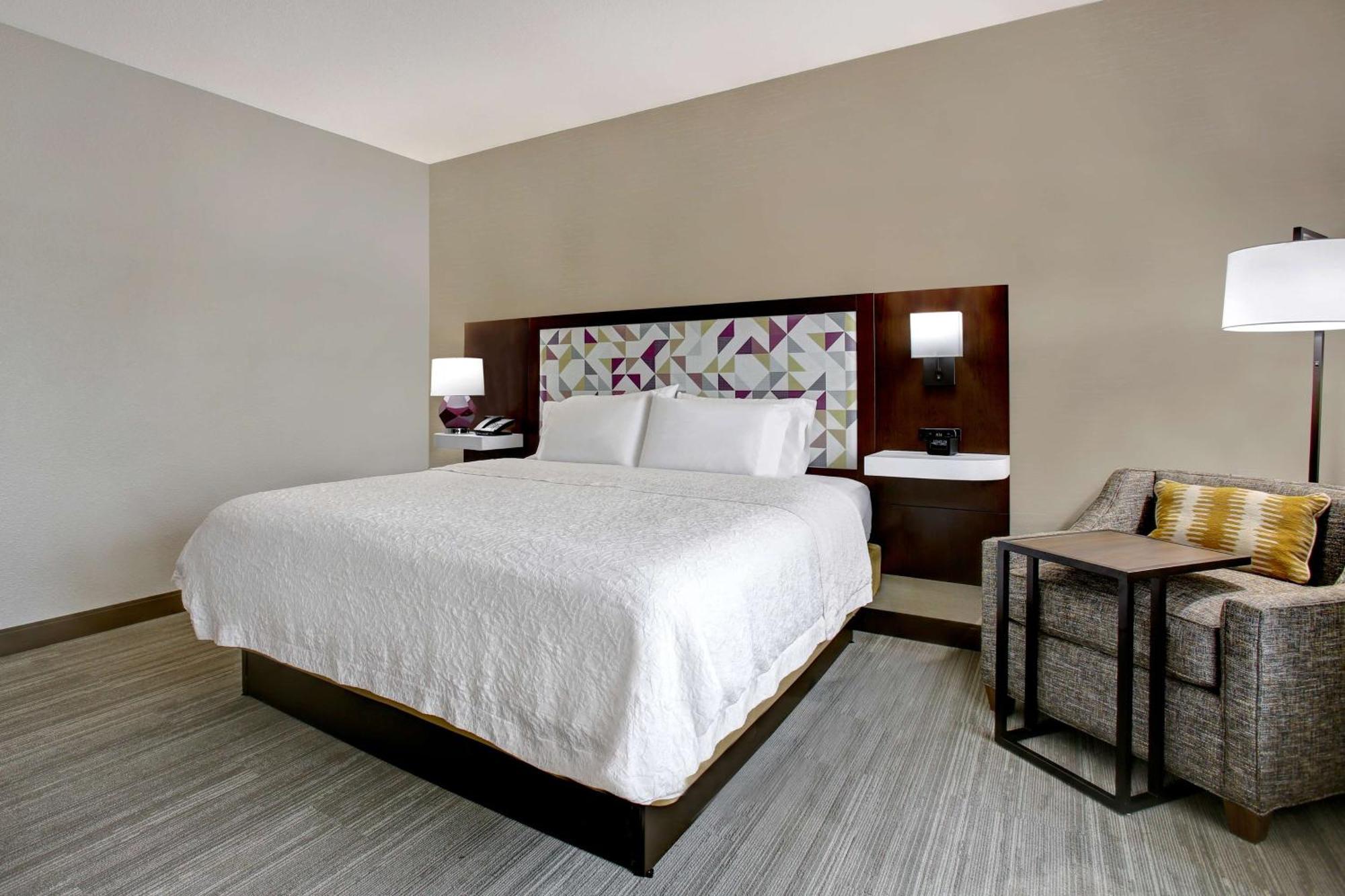 Hampton Inn & Suites Dallas-Десото Экстерьер фото